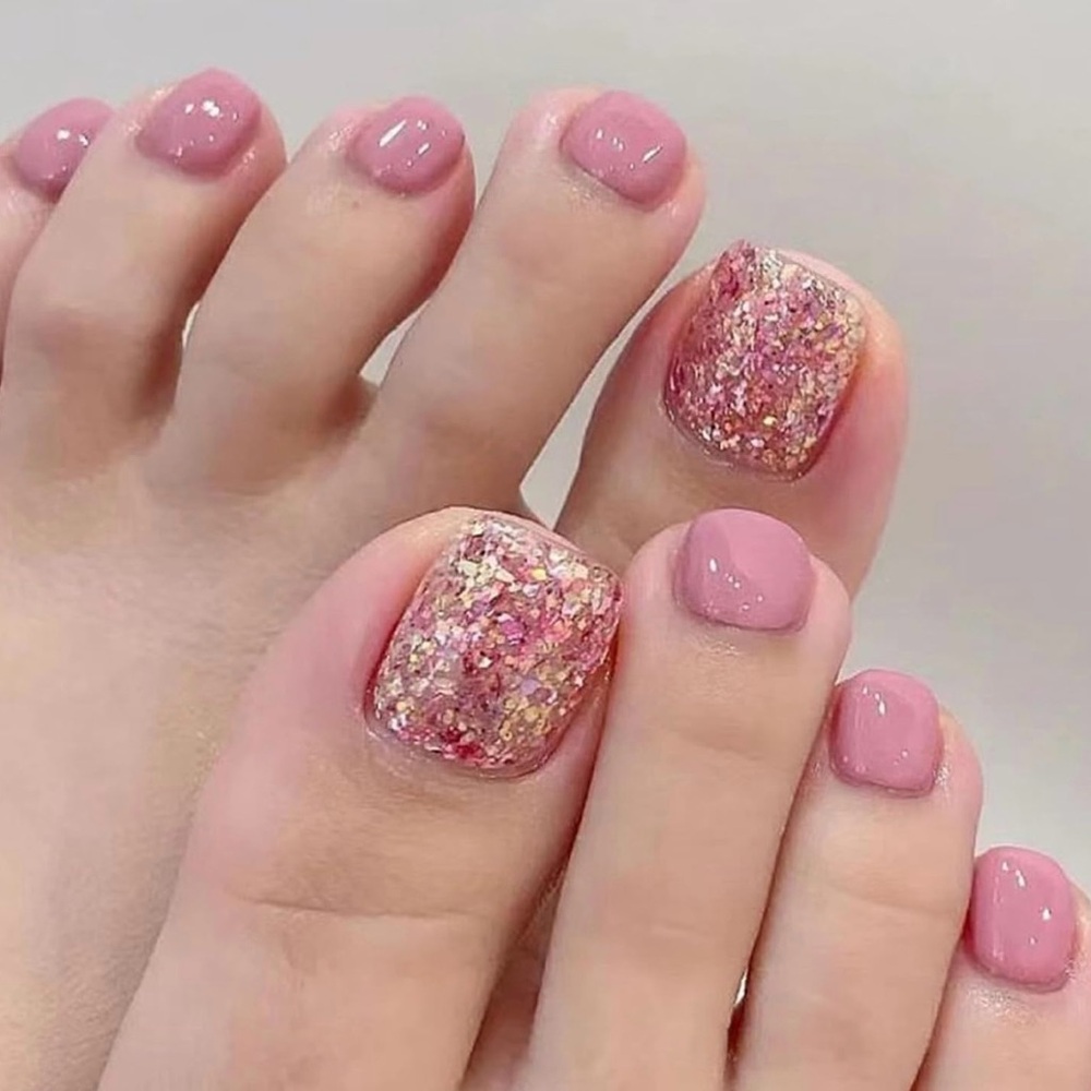24 piece Toe Nail Kit